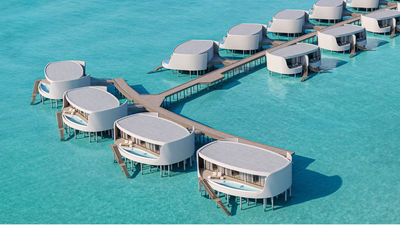 Centara Grand Lagoon Maldives blends Thai hospitality with Maldivian beauty, offering luxury villas, dining, wellness, and family experiences.