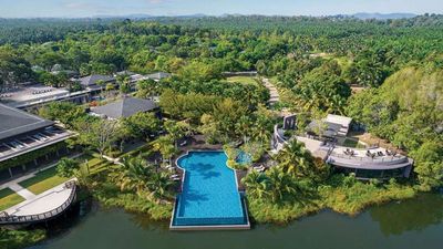 A serene and luxurious retreat in Kuantan, Pahang with lake access, villas and wellness facilities.