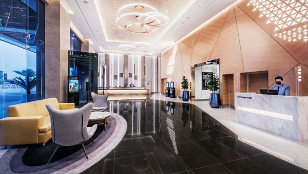 Sunway Hotel Big Box lobby lounge, which welcomes guests to five room categories. Sunway Hotel Big Box lobby lounge, which welcomes guests to five room categories.