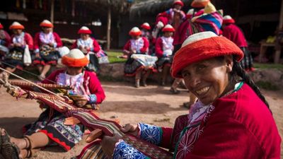Ccaccaccollo Women’s Weaving Coop, Peru