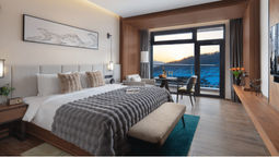 Oakwood Suites Chongli, located in Zhangjiakou’s winter sports hub, offers spacious accommodations with home comforts and luxury amenities, catering to both business and leisure travellers.