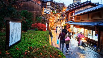The company will be one of the first tour operators to restart tours in Japan.