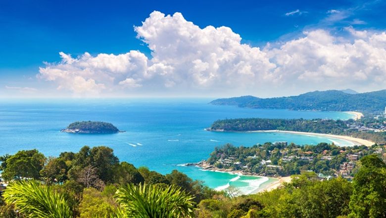The boat taxi service from the airport to Patong beach will operate during peak season from November to April.