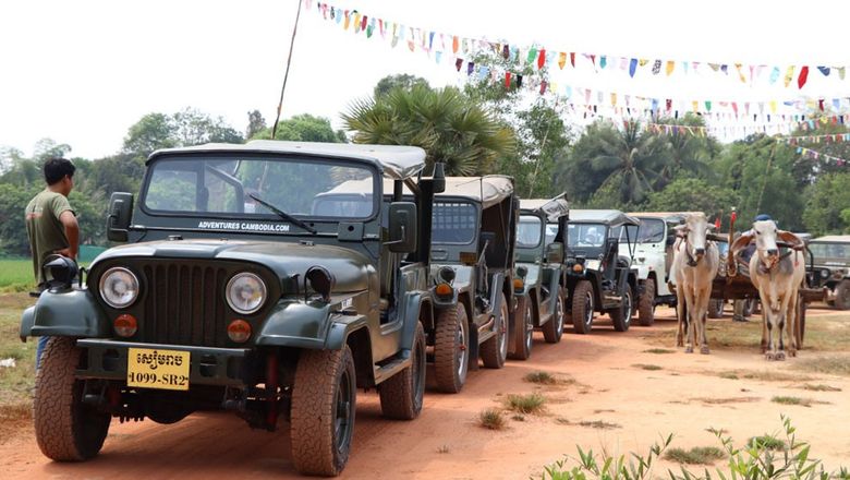 Transport old and new in Siem Reap. Image credit: Tourism Cambodia.