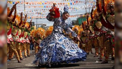 Just a few kilometers from the main island of Cebu, Mactan Island welcomes all to discover its exciting offerings from its strategic location in the Visayas region.