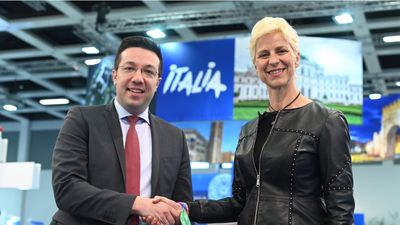 David Axiotis, general manager of ITB China and Maria Elena Rossi, marketing and promotion director of Italian National Tourism Board.
