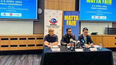 MATTA’s Ricky Kho and Mohd Hizzat Mohd Shah, and MGTO’s Cheng Wai Tong at the MATTA Fair press event in Kuala Lumpur.