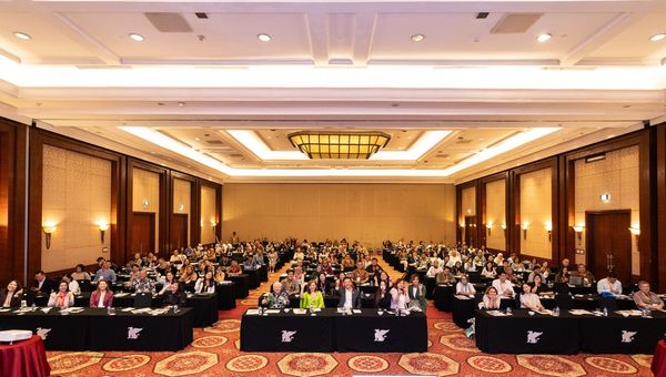 When CruiseWorld Indonesia’s audience of over 200 was asked if they wanted more training in cruises, it was met with a resounding "Yes!" and enthusiastic cheers. When CruiseWorld Indonesia’s audience of over 200 was asked if they wanted more training in cruises, it was met with a resounding "Yes!" and enthusiastic cheers.