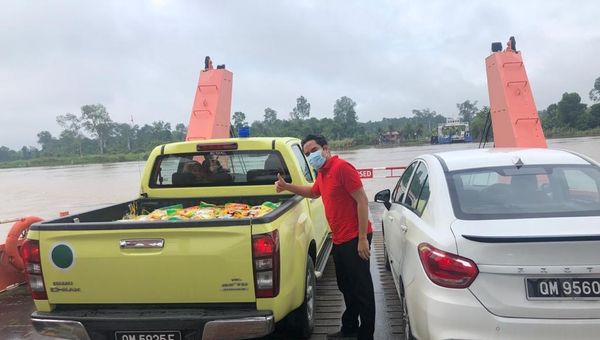 Malaysia Airports has been handing out care packages to communities located near their airports. Here, aid is being sent to Marudi via a ferry. Malaysia Airports has been handing out care packages to communities located near their airports. Here, aid is being sent to Marudi via a ferry.