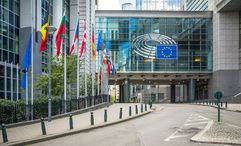 The European Commission is investigating whether Booking.com has adequately assessed and mitigated the risks posed by fraudulent listings and phishing scams.
