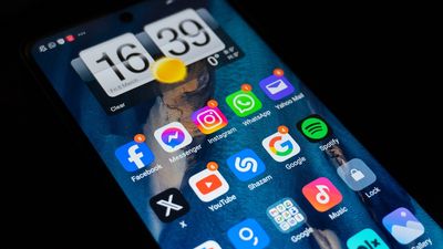 Travellers should be aware of the risks of keeping unwanted travel apps on a phone.