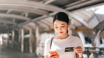 Going cashless eliminates the hassle of dealing with varying foreign currencies.
