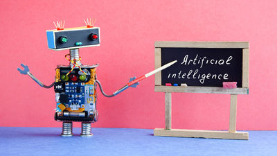 Seven robots will be on trial at Haneda Airport.