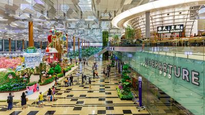 Travel remains a favourite big-ticket item among Singapore consumers, according to Visa.
