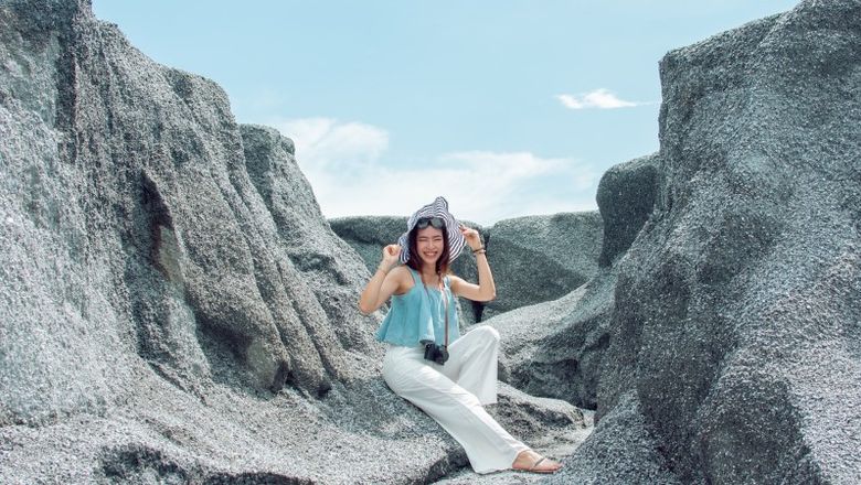 Young travellers embrace budget-friendly "iron butt" travel, meticulously planning, using public transport, loyalty programmes, and prioritising cultural experiences.