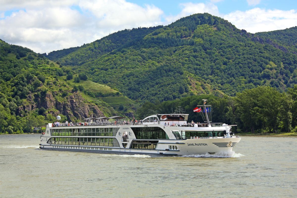 New French river cruise for solos only in 2020: Travel Weekly Asia