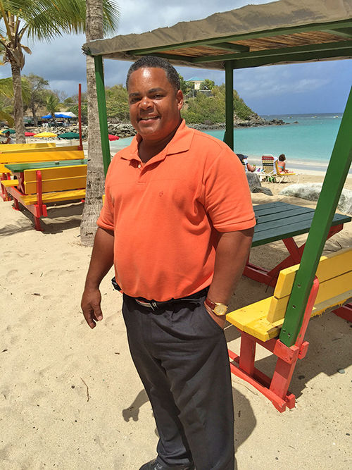 Dispatch, St. Martin: Feeding iguanas and other fun activities