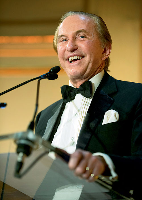 Geoffrey J. W. Kent of Abercrombie & Kent Geoffrey J. W. Kent of Abercrombie & Kent