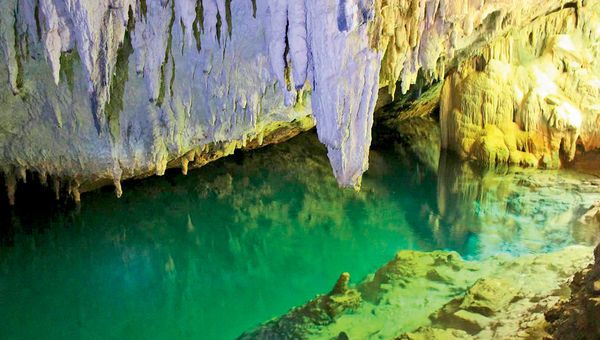 A Hidden Gems cave tour on Bermuda. A Hidden Gems cave tour on Bermuda.