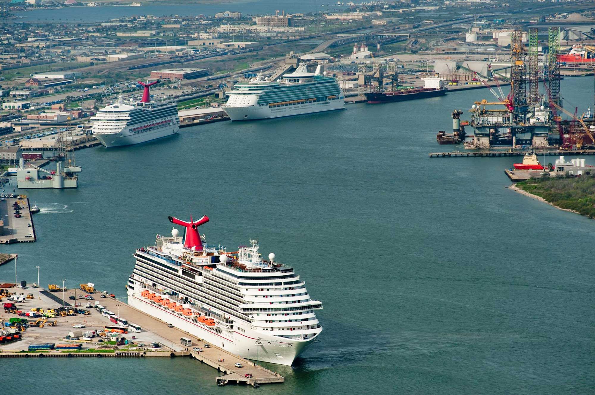 Harvey disrupts Galveston cruise operations