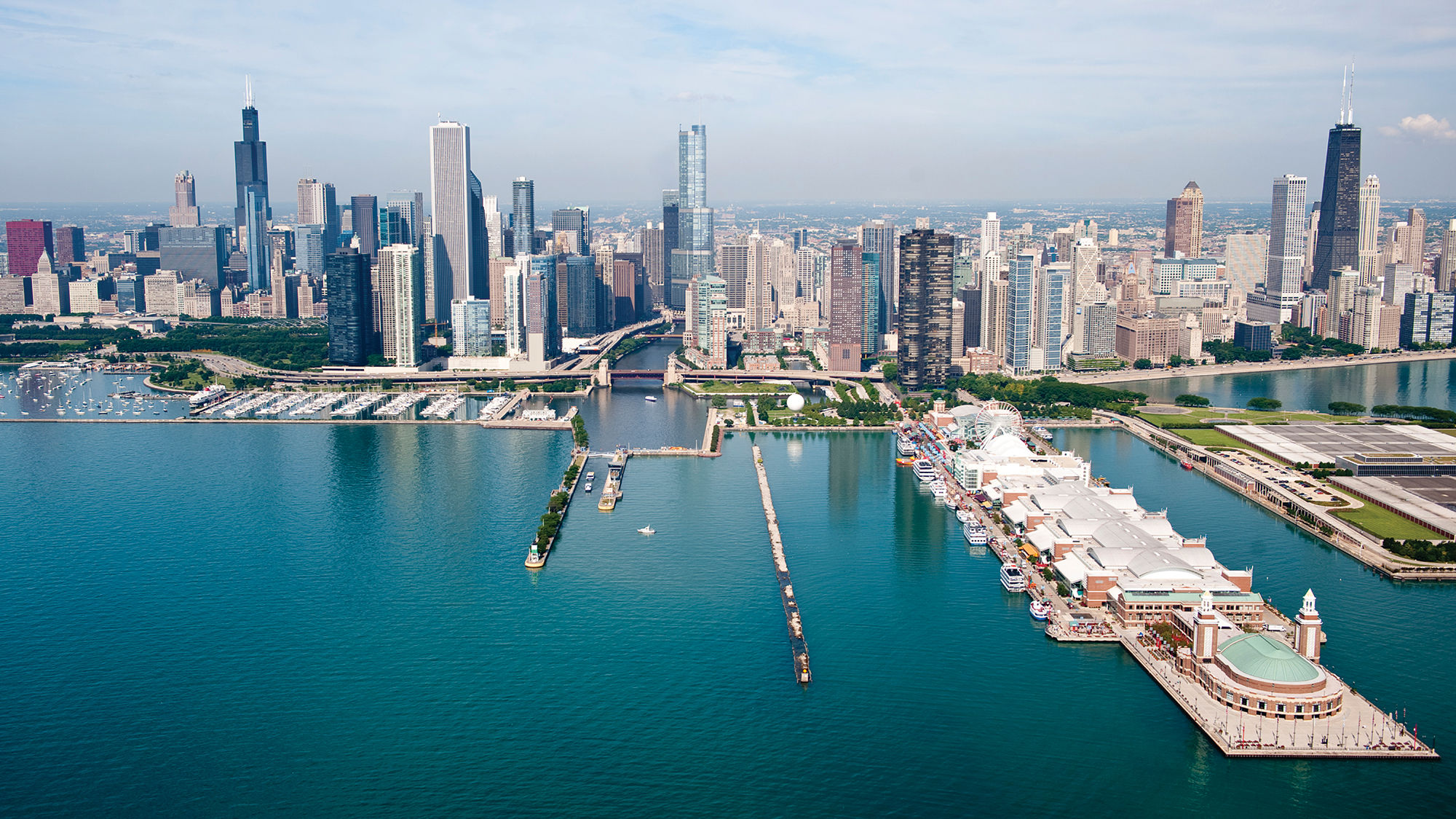 Windy City whirlwind: Chicago a hotel boomtown