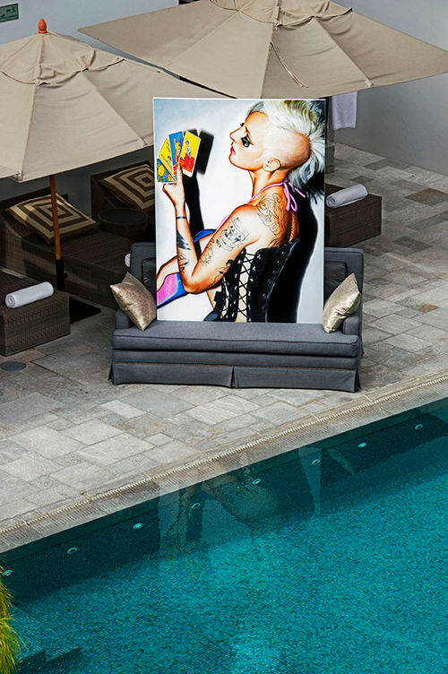 Public spaces throughout the 32-suite property are filled with dramatic works of art from international artists. Public spaces throughout the 32-suite property are filled with dramatic works of art from international artists.