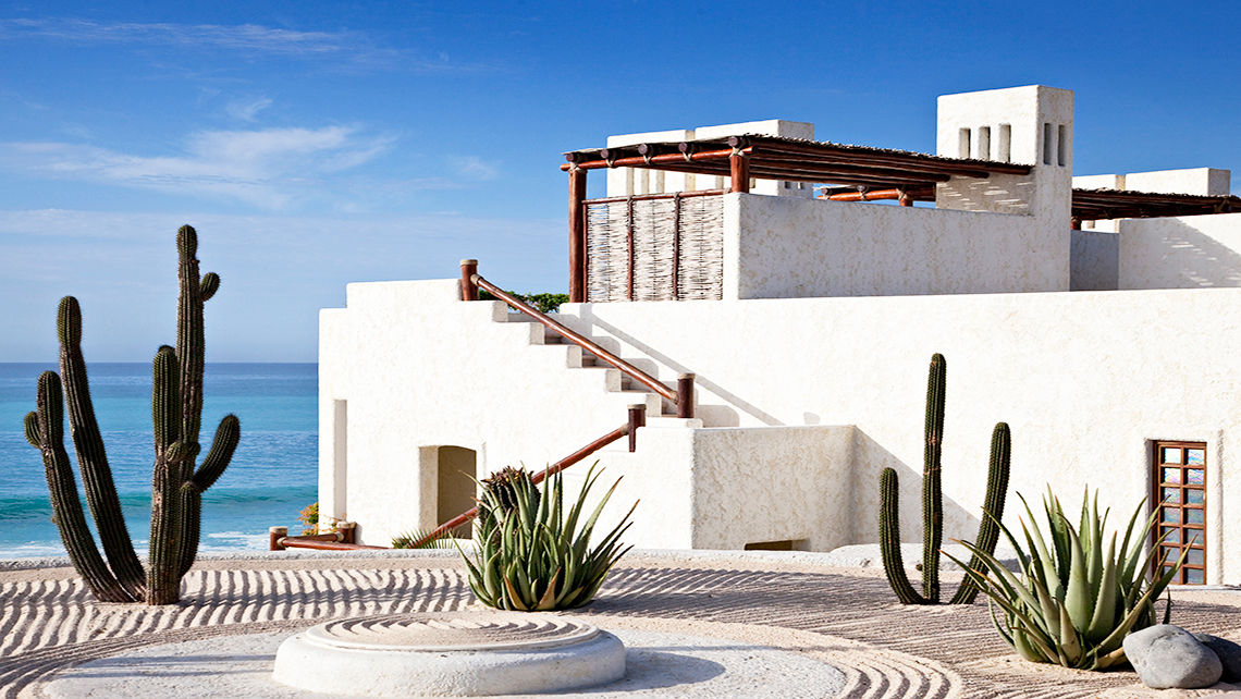 Butlers at Las Ventanas al Paraiso will confirm the date and time of guests' antigen test at time of check-in.
