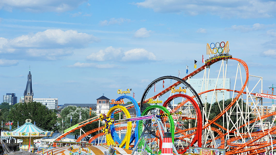 Dusseldorf readies for the Biggest Fun Fair on the Rhine festival