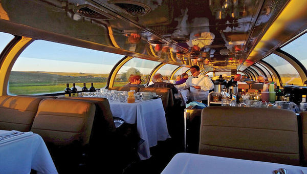 A dining car aboard the Great Western Limited. A dining car aboard the Great Western Limited.