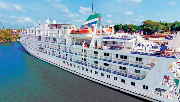 The Pearl Mist is one of the few coastal cruise ships to have individual balconies. The Pearl Mist is one of the few coastal cruise ships to have individual balconies.