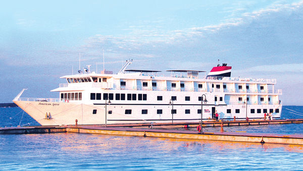 The American Cruise Lines ship the American Spirit has 51 cabins, some with individual balconies. The American Cruise Lines ship the American Spirit has 51 cabins, some with individual balconies.