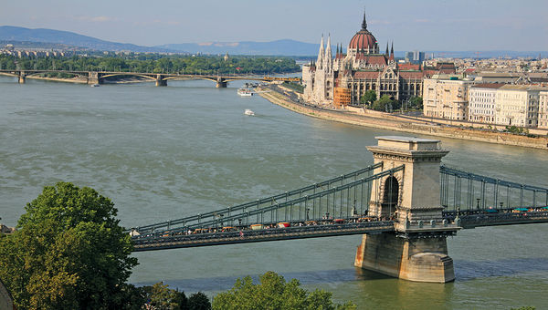 Budapest is one of four capital cities sitting directly on the banks of the Danube. Budapest is one of four capital cities sitting directly on the banks of the Danube.