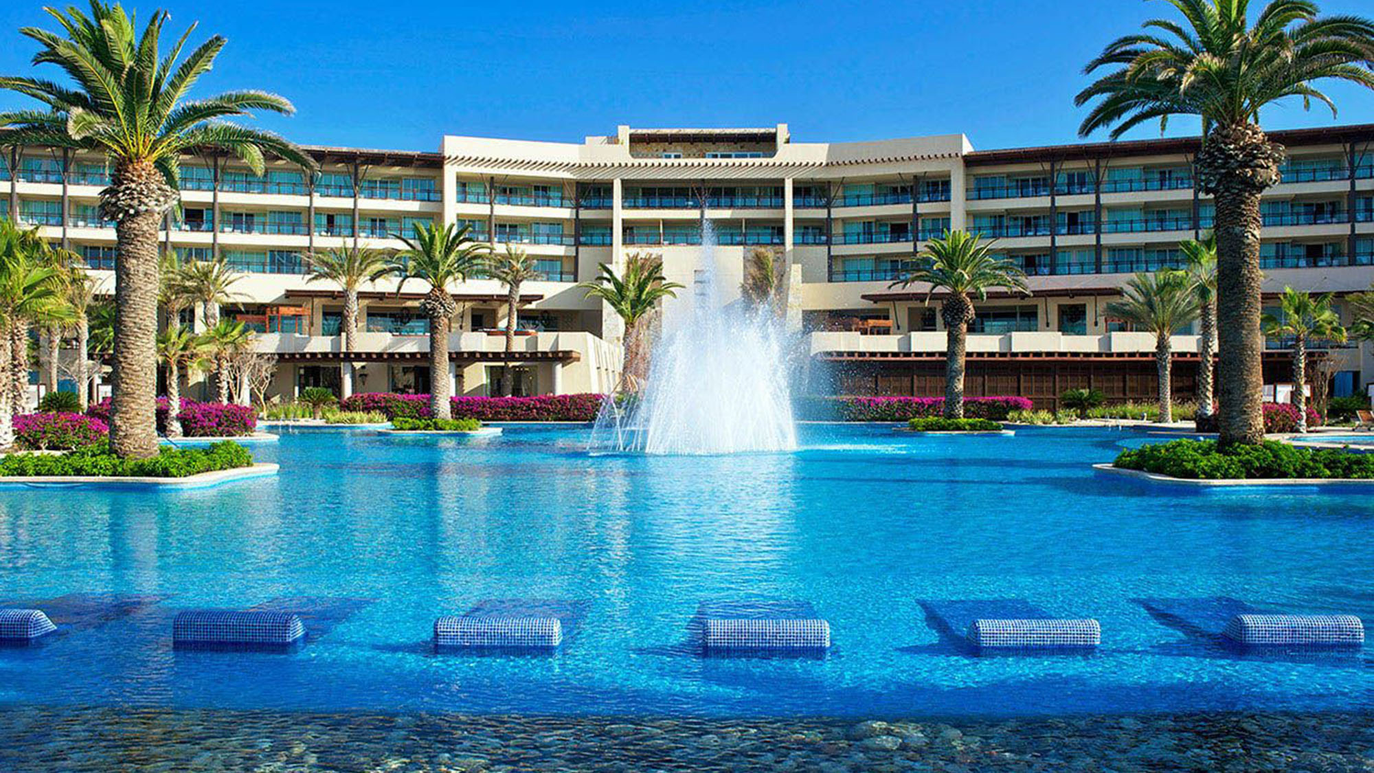 The infinity pool at Vidanta’s Grand Mayan Los Cabos Resort.