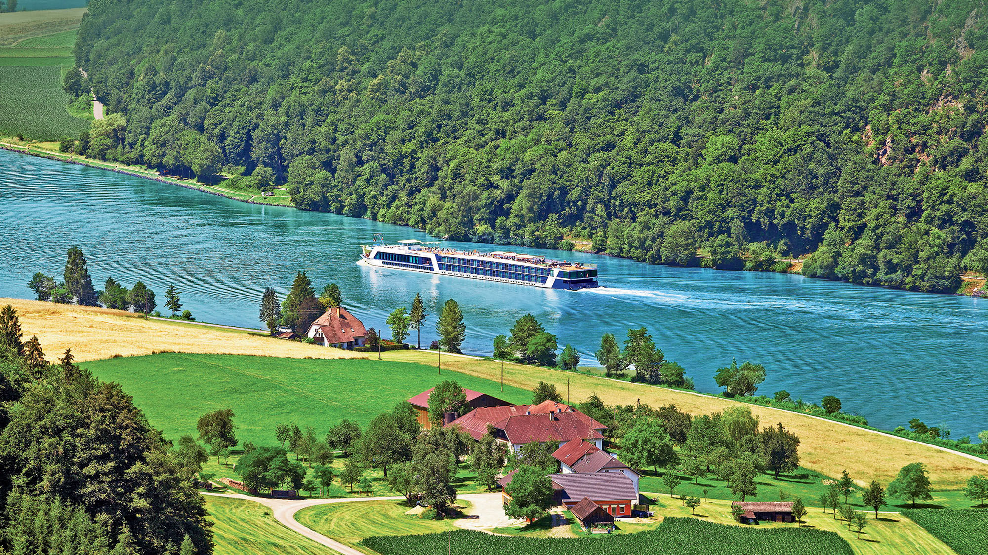 The 170-passenger AmaViola.
