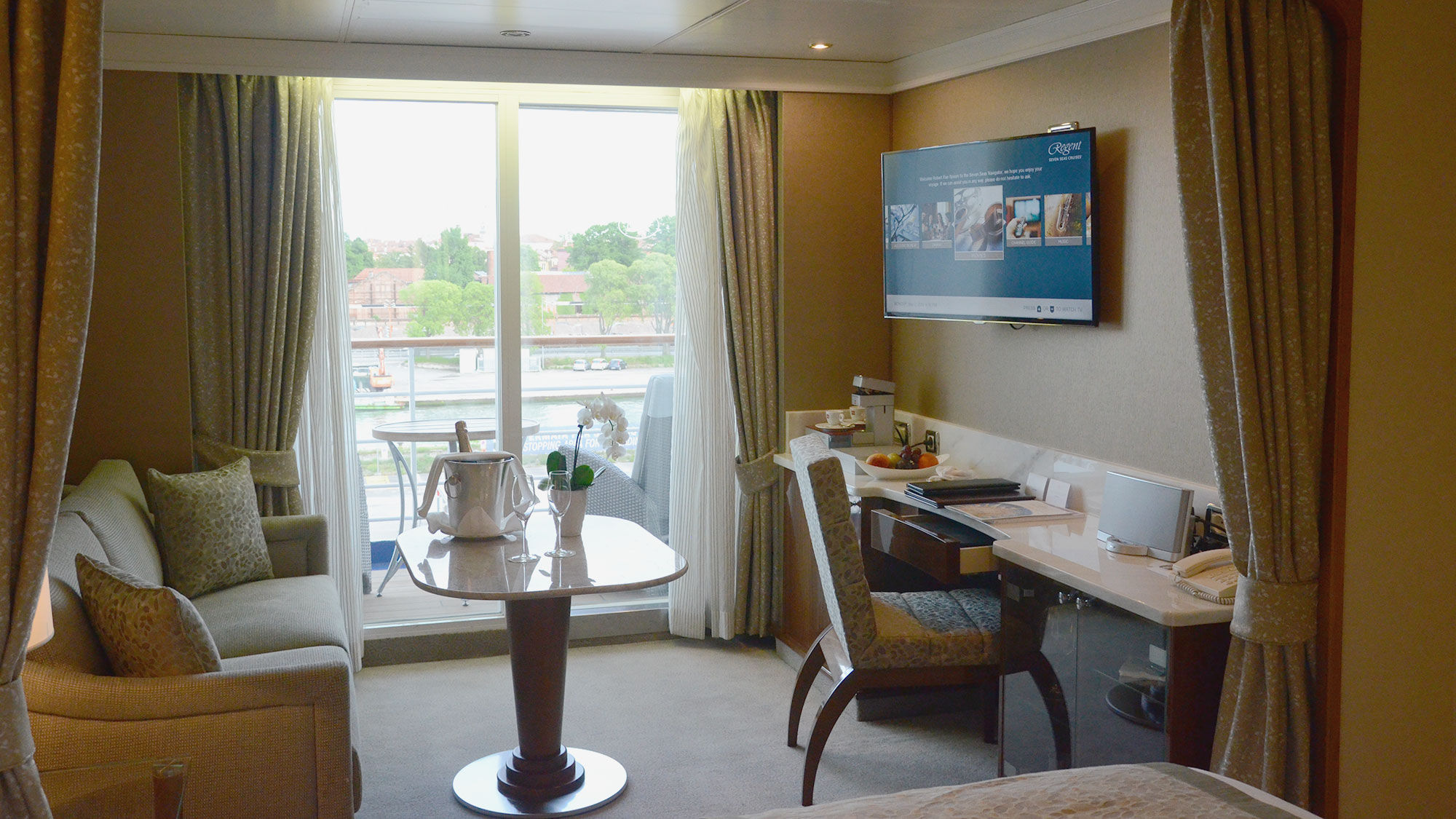 Larger tables in suites’ sitting areas are meant to accommodate in-room dining.