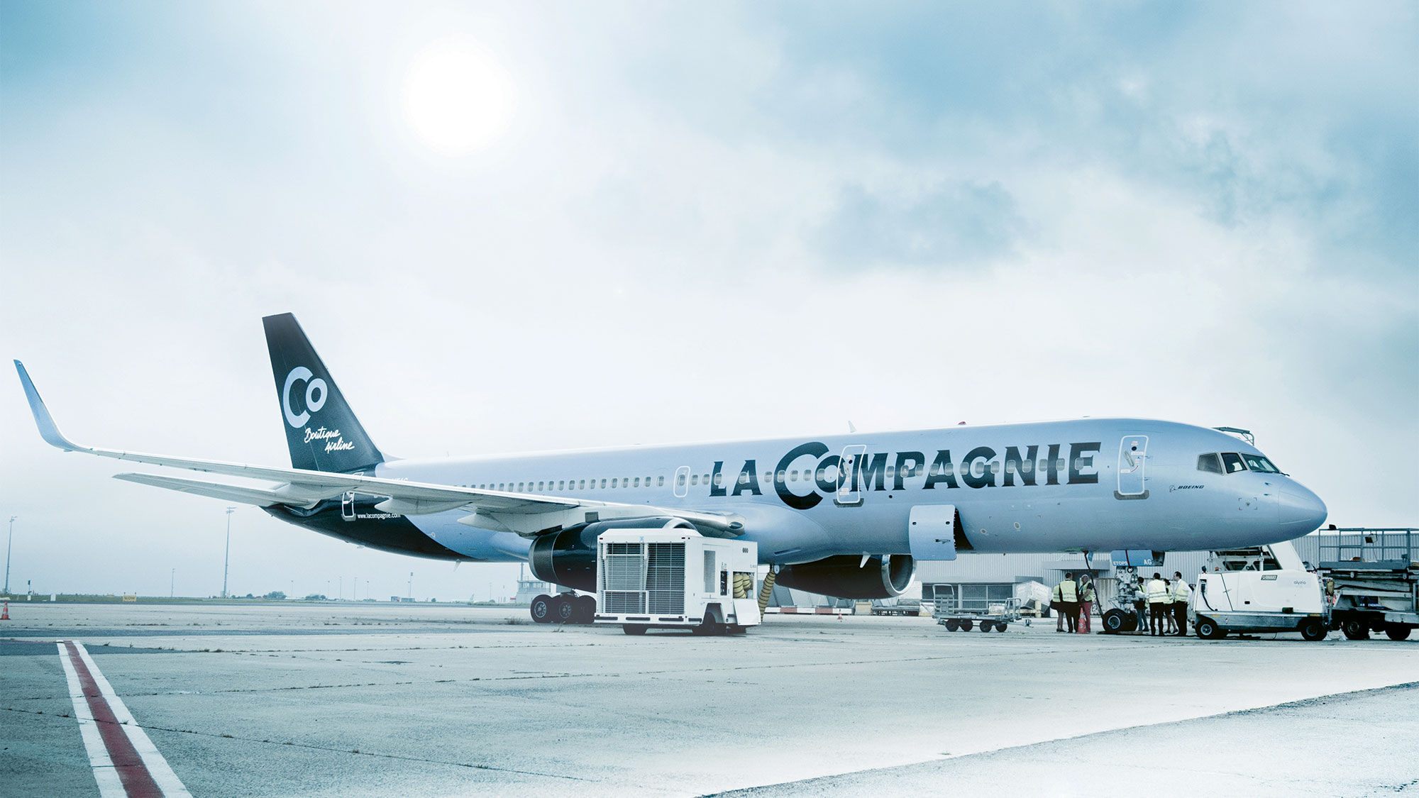 La Compagnie, the small all-business-class airline that ferries passengers between France and Newark, plans to resume operations in June, assuming travel restrictions are eased.