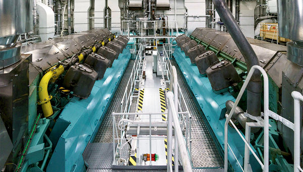 The dual-fuel engines on the AidaPrima can burn either natural gas or low-sulfur fuel oil. The dual-fuel engines on the AidaPrima can burn either natural gas or low-sulfur fuel oil.