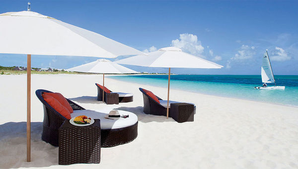 Gansevoort Turks + Caicos is right on Grace Bay Beach. Gansevoort Turks + Caicos is right on Grace Bay Beach.