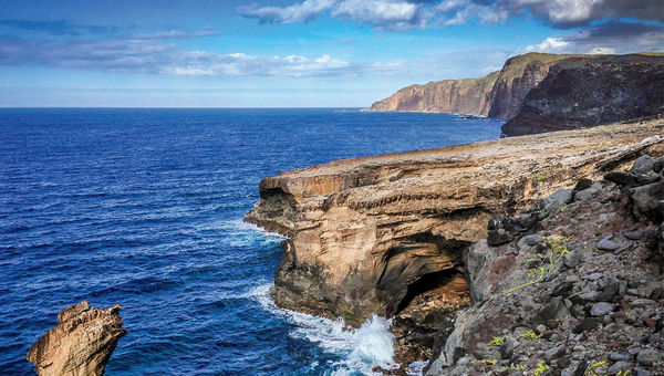 Ocean views along the sea cliffs of the Mokio Preserve on the northwestern coast of Molokai. Ocean views along the sea cliffs of the Mokio Preserve on the northwestern coast of Molokai.