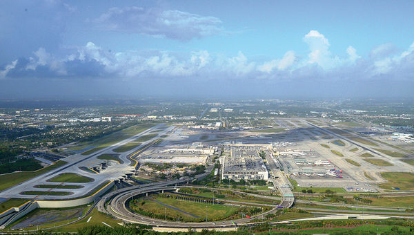 Fort Lauderdale’s airport caters more to leisure travelers than nearby Miami, which has more business flyers, resulting in a lower cost per enplaned passenger. Fort Lauderdale’s airport caters more to leisure travelers than nearby Miami, which has more business flyers, resulting in a lower cost per enplaned passenger.