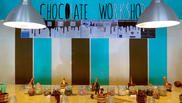 Chocolate & Cia at Punta Cana’s Riu Resorts complex features chocolate workshops and tastings of its 100% organic chocolate. Chocolate & Cia at Punta Cana’s Riu Resorts complex features chocolate workshops and tastings of its 100% organic chocolate.