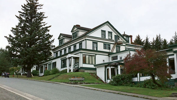 The Hotel Halsingland, which was repurposed from the commanding and bachelor officers’ quarters, has 35 rooms that are available from May through September.