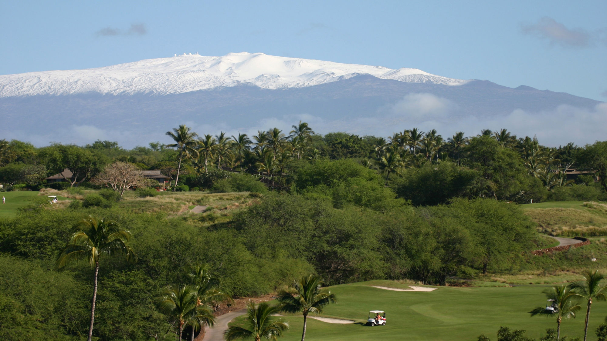 Mauna Kea, Hawaii's highest peak, typically get snow every year, but thundersnow is much less common.