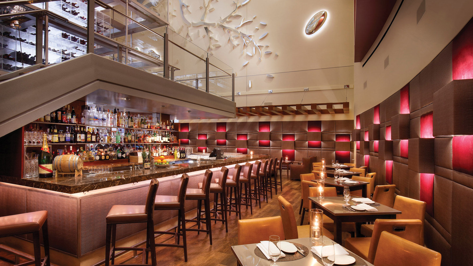 The Aureole’s rebuilt interior seats 300 people.