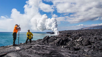 After a viewing platform collapsed on New Year's Eve, the National Park Service installed a new platform.