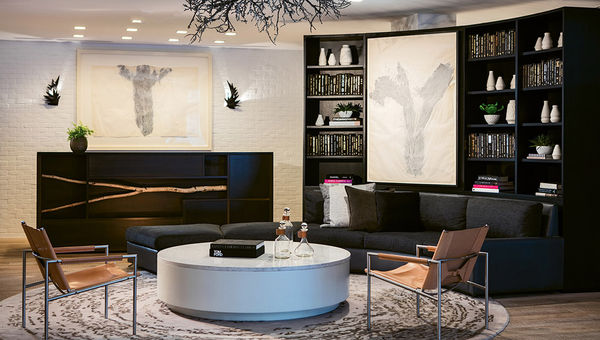 The lobby and front desk of the Kimpton Glover Park, which is located in an area known for its colorful row houses and is home to a few embassies. The lobby and front desk of the Kimpton Glover Park, which is located in an area known for its colorful row houses and is home to a few embassies.