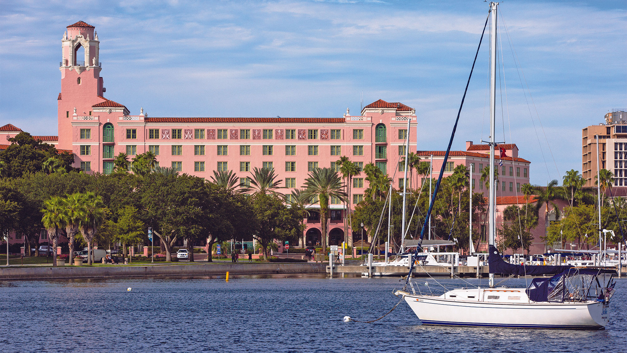 The Vinoy Renaissance St. Petersburg Resort & Golf Club has been a landmark St. Petersburg hotel since its opening on New Year's Eve 1925.
