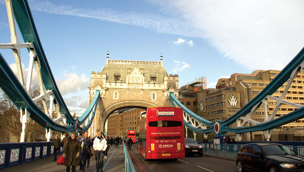 The Original Tour bus goes to the Tower Bridge. Harry Potter flew past the bridge in “Harry Potter and the Order of the Phoenix.”