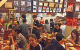 Bangkok's popular Thipsamai restaurant, specializing in pad thai.