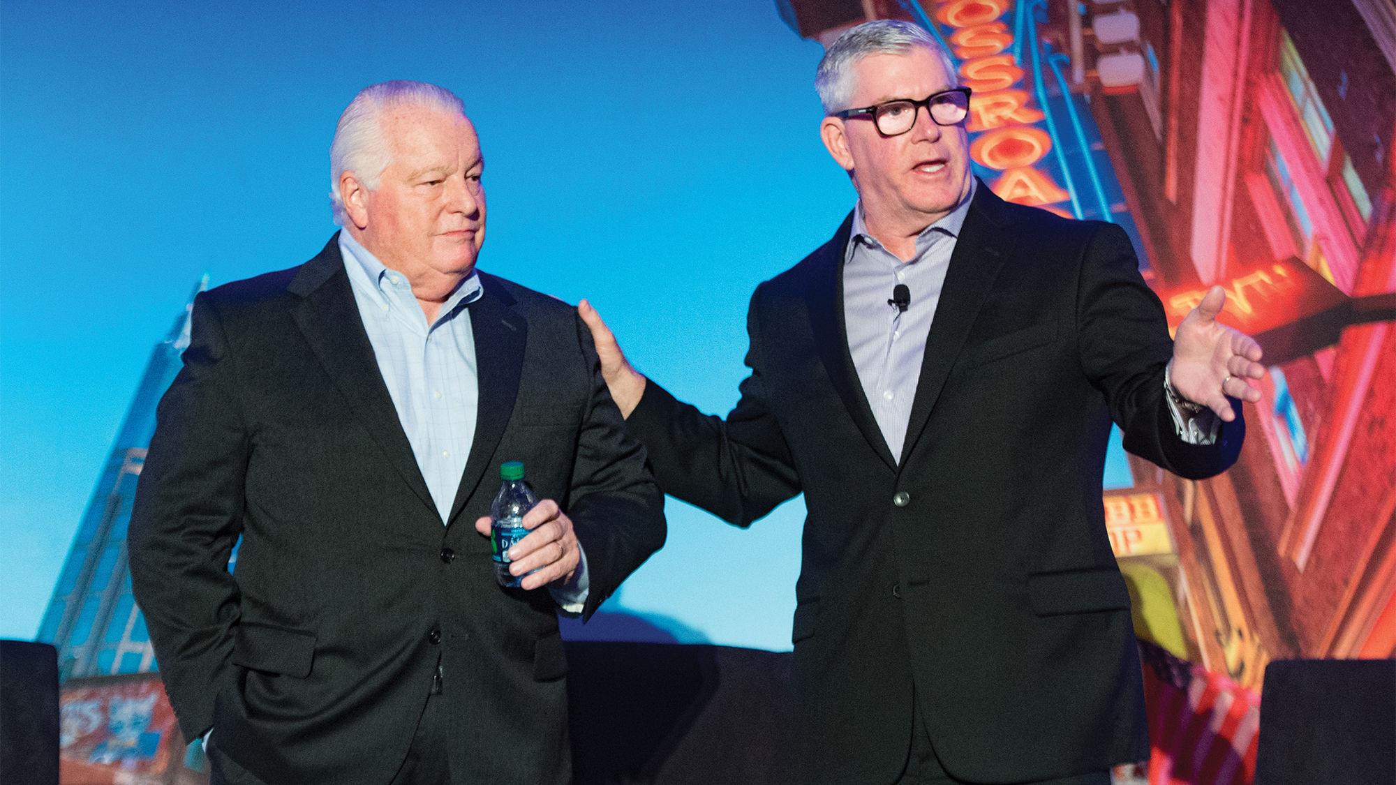 U.S. Travel Association CEO Roger Dow, left, and Destination Marketing Association International CEO Don Welsh at the DMAI conference.